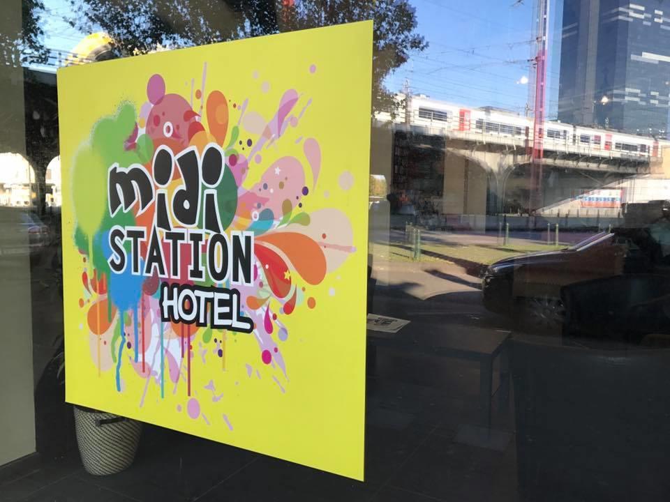 Midi Station Hotel بروكسل المظهر الخارجي الصورة